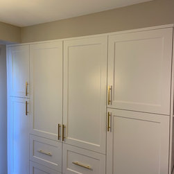 Executive Shaker | White Textured Cabinets - Kitchen Cabinetry