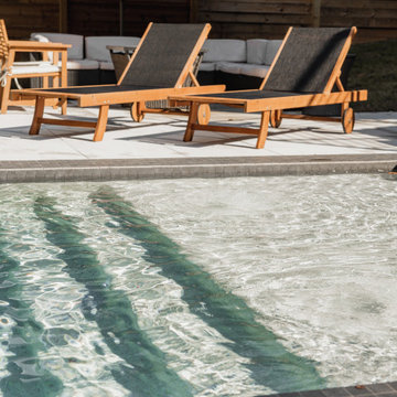 Modern Backyard Pool Design that Reflects Your Lifestyle