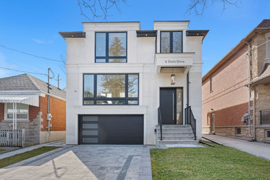 Contemporary exterior home idea in Toronto