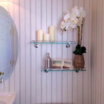 PM Powder Room in Haymarket