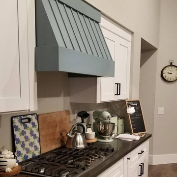 Modern Farmhouse Kitchen + Mudroom