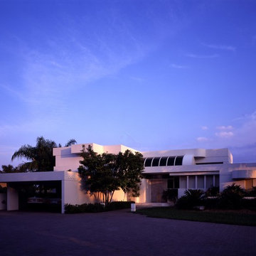 Schecter House