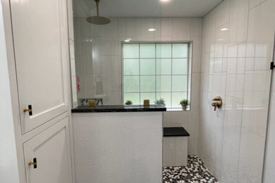 Bathroom - bathroom idea in Dallas
