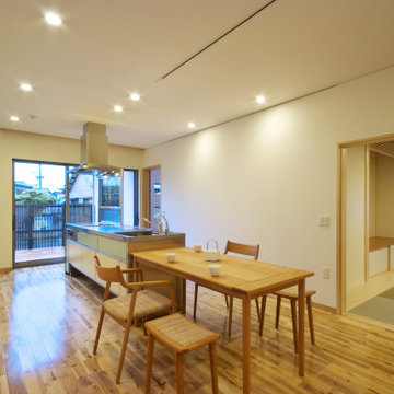 御津広石の家（豊川市）1階リビングダイニング＆キッチン