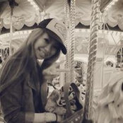 Azusa Takahashi's photo