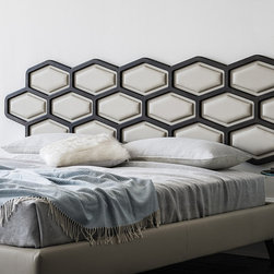Thiago bed by Cattelan Italia - Beds