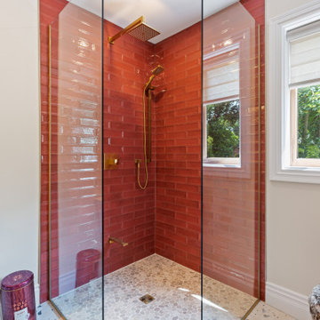 The Hummingbird Luxury Coach House