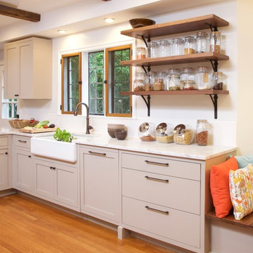 Modern Twist in a Classic Tudor Kitchen