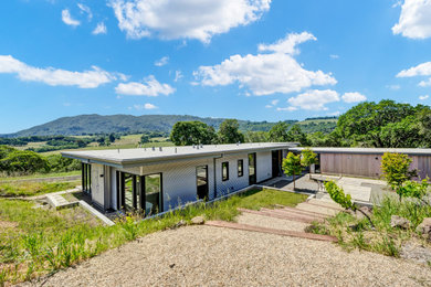 Example of a minimalist exterior home design in San Francisco
