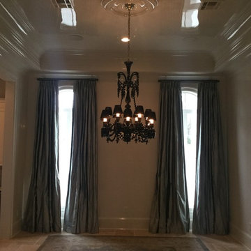 High-gloss Fine Paints of Europe Dinning Rooms