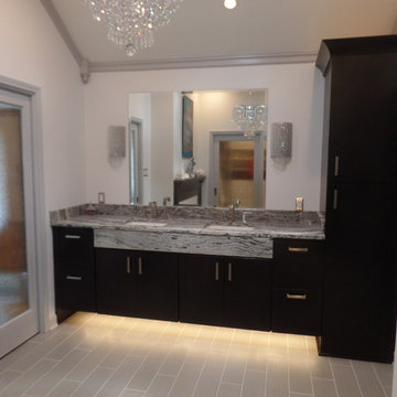 Sanga Circle Master Bathroom