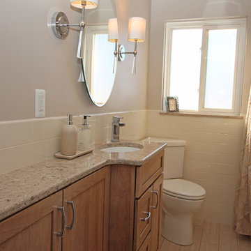 Neat and Narrow Bath Design - Southfield, MI