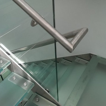 Luxurious Glass Staircase in Miami Beach