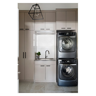 Elmridge Drive - Contemporary - Laundry Room - Toronto - by Pizzale ...