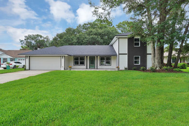 Exterior home photo in Jacksonville