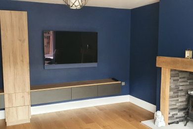 This is an example of a modern living room in Kent.