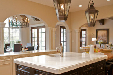 Inspiration for a timeless kitchen remodel in Philadelphia