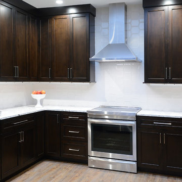 Complimentary Dark and Light Kitchen