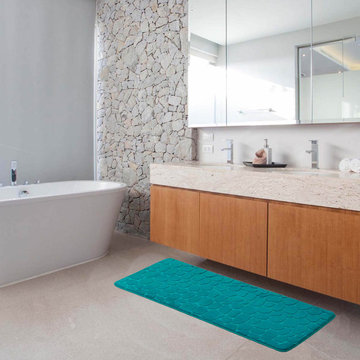 Stylish & Functional Bathroom Mats by Evideco