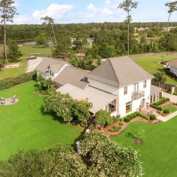 601 Lake Circle