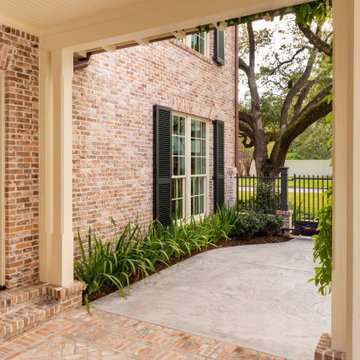 Longmont Exterior - Porte Cochere Entry
