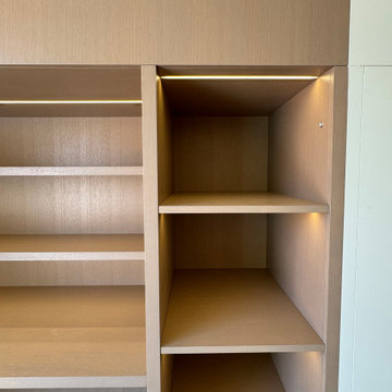 Custom Built-In Closet with Desk and Shelving – Multi-Functional Storage Design