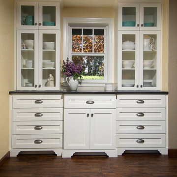 Bright Cottage Kitchen Remodel