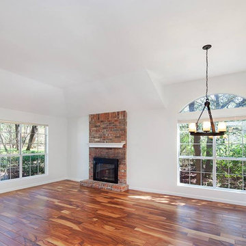 Spacious Living Area
