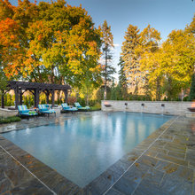 Gustini Residence