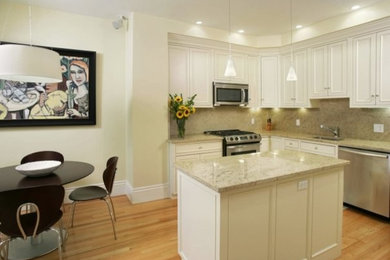 Lexington Kitchen II