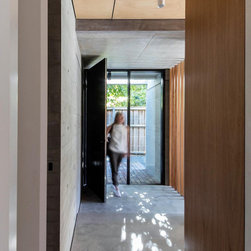 Plowman St, North Bondi - Windows