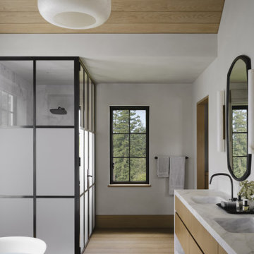 Atherton New Contemporary: Form and Light