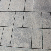 Pavé de béton préfabriqué