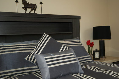 Inspiration for a contemporary bedroom remodel in DC Metro