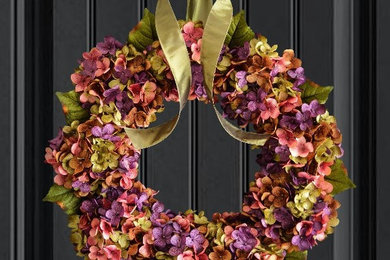 Beautiful Spring Hydrangea Wreath