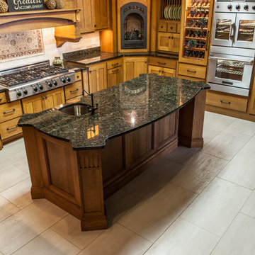 Fairfield - Mission Kitchen in Quarter-Sawn Oak