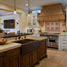 how sink apron meets up with mitered edge