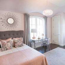 Neela’s blush room