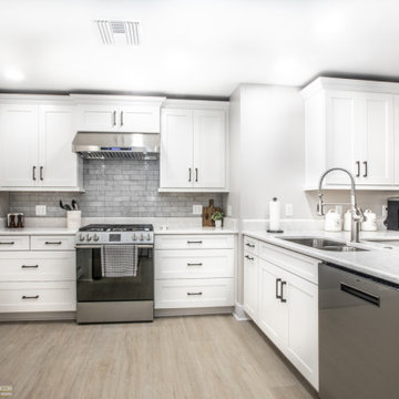 Robinson Orlando Zelmar Kitchen & Flooring Remodel