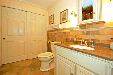 Example of a bathroom design in Grand Rapids