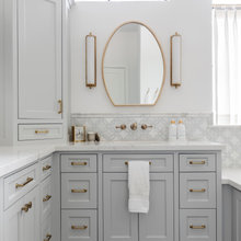Pull out strage on sides of undersink plumbing