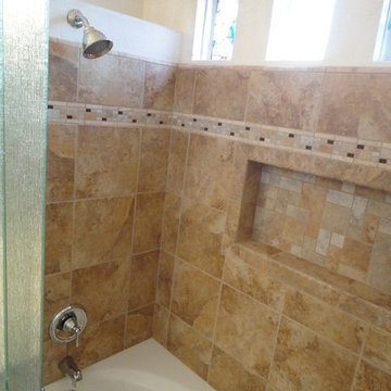 Irvine Soaking Tub With Rain Glass Shower Doors & Recessed Shampoo Shelf