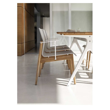 SWAY STACKING CHAIR (TEAK)