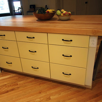 Kitchen Islands: The Cornerstone of Open-Concept Living