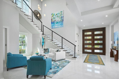 Example of an entryway design in Miami