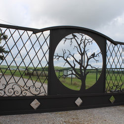 Birds in a tree gate - Home Fencing And Gates