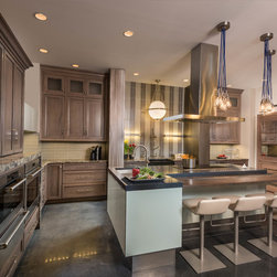 Mouser Cabinetry - Kitchen Cabinetry