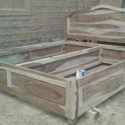 Solid wooden bed.. - Products