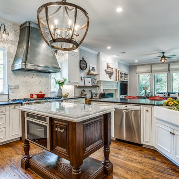 Transitional Kitchen with a Chic Farmhouse Twist