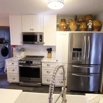 White Maple Kitchen with Quartz Countertops ~ Medina, OH